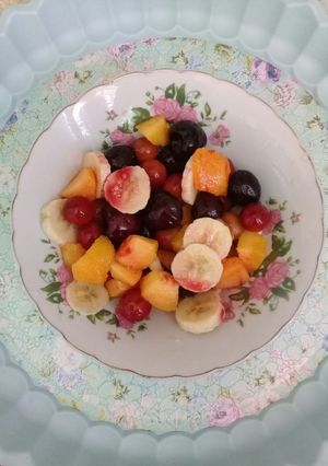 عکسی از دستور سالاد میوه🍌🍒🍑🍏