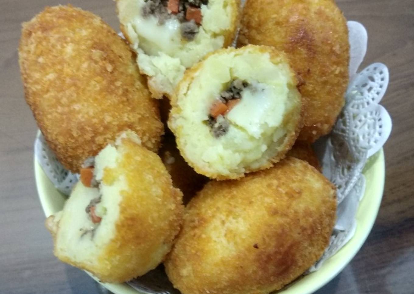 Kroket kentang daging cincang istimewa