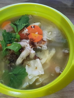 Foto resep Sup Ceker Ayam Favorit Keluarga