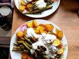 Grillezett csirkemell, burgonyachipssel és zöldbabbal