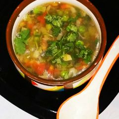 A picture of Lemon coriander soup.