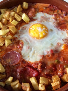 Una foto de Huevos a la flamenca 💃🏼🍳🍅