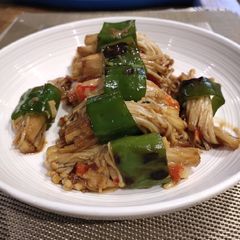 A picture of Stuffed Enoki Mushroom.