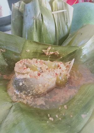 Foto resep Bandeng asem bungkus daun pisang