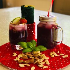 A picture of Blueberry Lemonade.