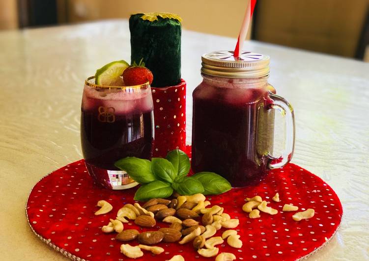 Easiest Way to Prepare Super Quick Homemade Blueberry Lemonade