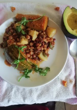 A picture of Traditional githeri with pumpkin #4weekchallenge.