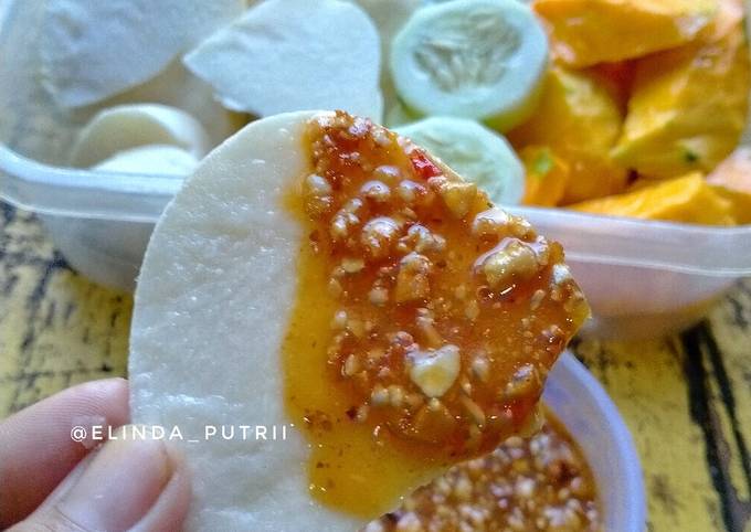 Resep Sambel RujaK Buah Bumbu Kacang, Lezat
