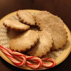 A picture of Gossamer Spice Cookies.
