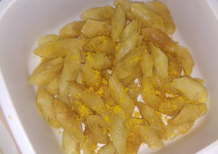 Kripik kulum (kulit lumpia)