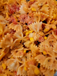 A picture of Spicy Farfalle and Cheese.