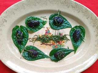 Stuffed Almond and Pan Gulkand Dates