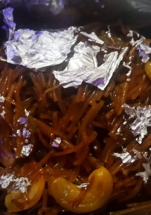 A picture of Meethi sevai.