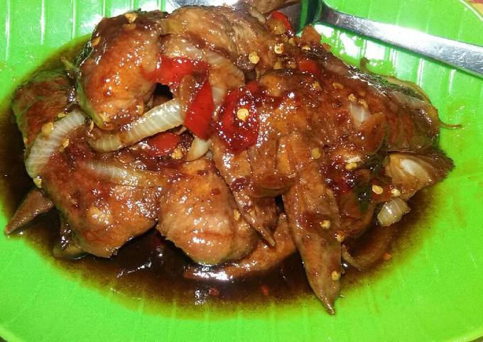 Sayap ayam kecap pedas manis