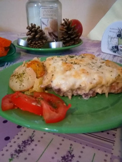 Tejszínes hagymás rakott karaj recept fotója