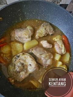 Foto resep Semur Ayam Kentang