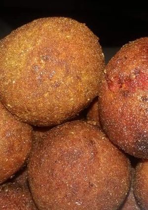 চিকেন পনির ক্রিস্পি বল রেসিপির প্রধান ছবি