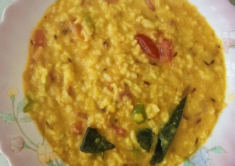 Recipe: Delicious Dahiwali mung daal Khichdi