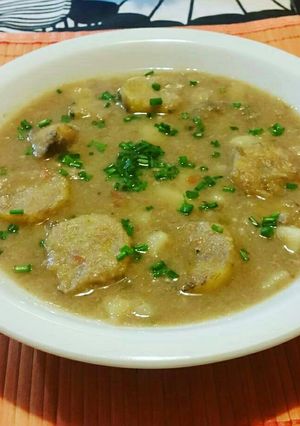 Una foto de Sopa de platanitos