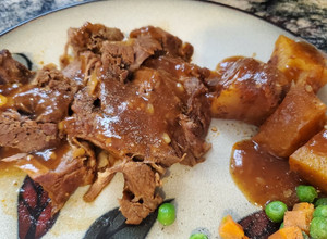 A picture of My Insta Pot Beef Pot Roast and Potatoes.