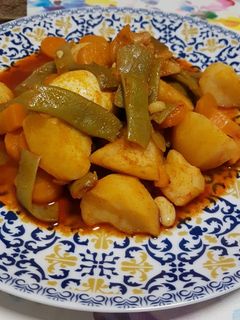 Una foto de Judías verdes con patata y huevo