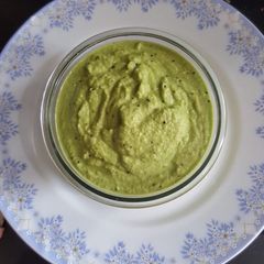 A picture of Coconut chutney.