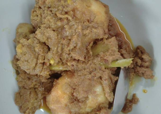 Rendang telor ayam