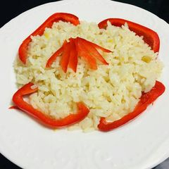 Onion rice with peas A picture of Onion rice with peas.