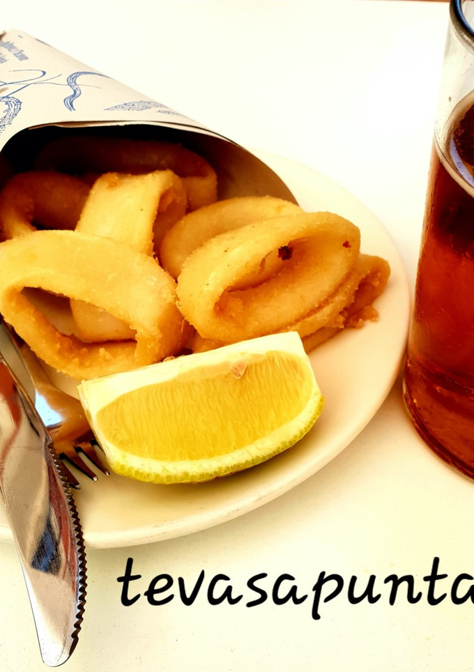 Una foto de Fritura de calamares 🦑🍺
