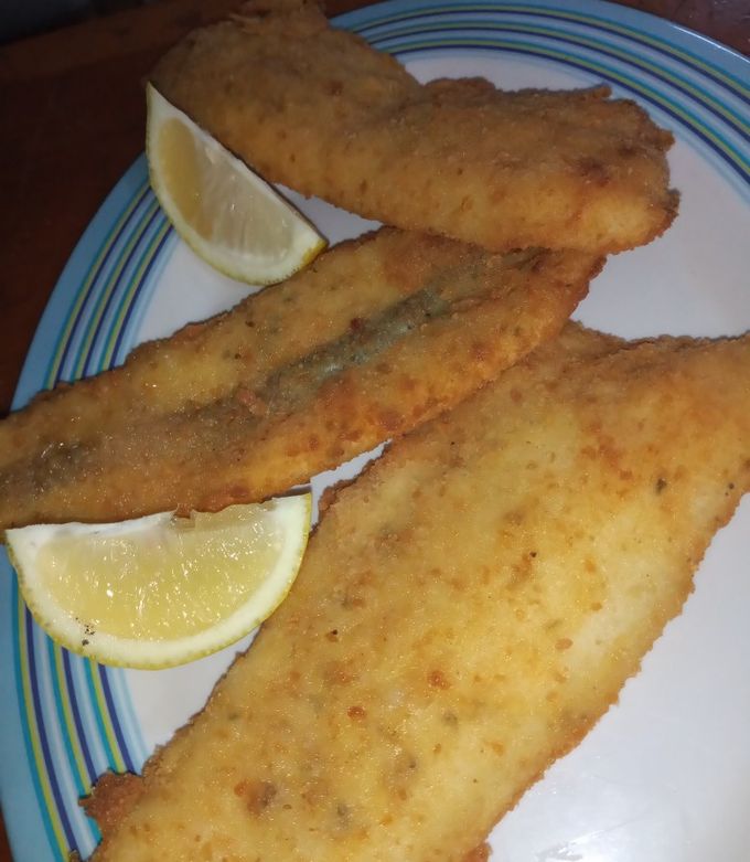 Una foto de Filet de pejerrey fritos