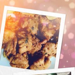 A picture of Veg pakora.
