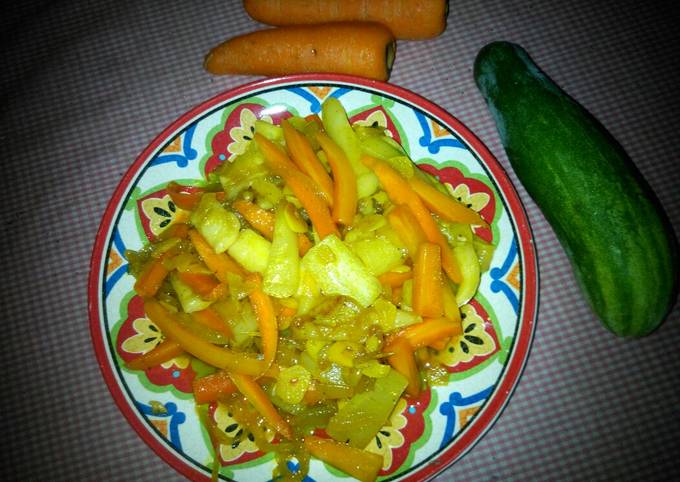 Resep Acar Mentimun n Wortel Dg Bawang Bombay Bumbu Iris, Enak Banget