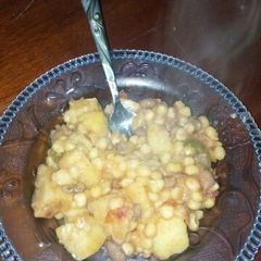 A picture of Githeri with mashed potatoes.