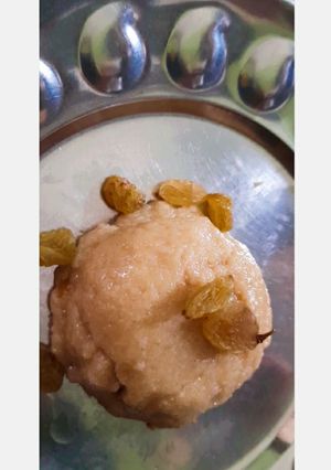 A picture of Churma ladoo jaggery.