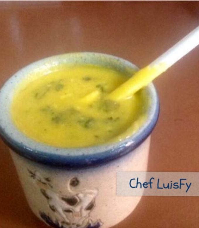 Una foto de Mantequilla de ajo y perejil. LuisFy