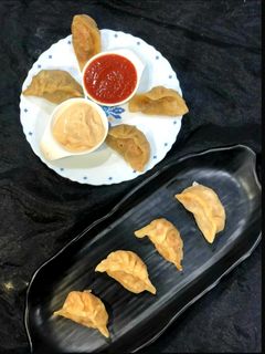 वेज मोमोस (veg momos recipe in Hindi) रेसिपी मुख्य फोटो