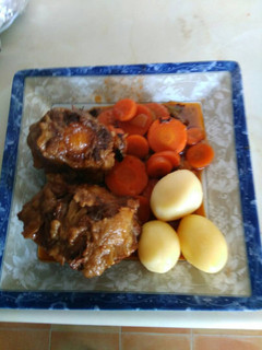 Una foto de Rabo de toro al brandy de jerez