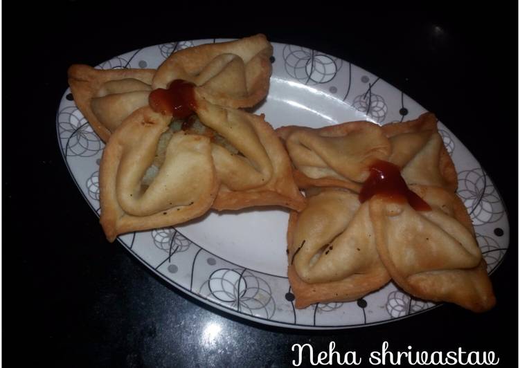 Recipe of Any-night-of-the-week Flower samosa