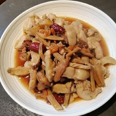 A picture of Steam Chicken with Dates.