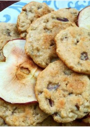 Una foto de Galletitas de Manzana, Avena y Miel 🍪🍎🍯😋