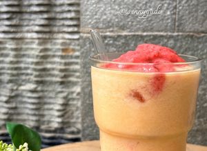 Foto resep Smoothie Melon Stroberi