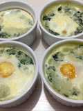 Espinacas con huevos a la crema