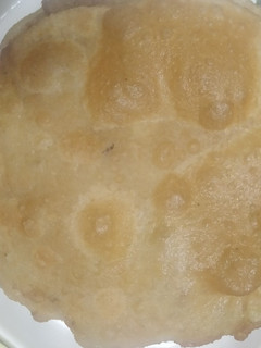 आलू की पूरी (aloo ki poori recipe in Hindi) रेसिपी मुख्य फोटो