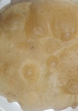 आलू की पूरी (aloo ki poori recipe in Hindi) रेसिपी मुख्य फोटो