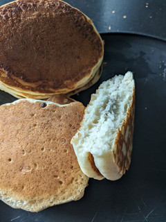 A picture of Uncle Vaughn's Pancakes.