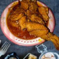 A picture of Chicken Curry 😋😋.