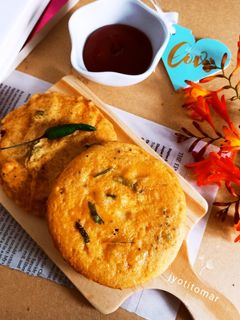 ब्रेड पकौड़े (Bread pakode recipe in Hindi) रेसिपी मुख्य फोटो