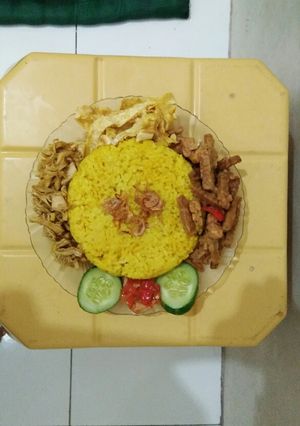 Foto resep Nasi Kuning Magicom No santan