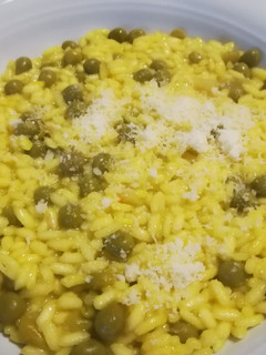 Foto di Risotto piselli e zafferano