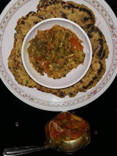 मूली की सब्जी और मसाला मकई की रोटी. (Radish ki sbji or masala maki ki roti. recipe in hindi) रेसिपी मुख्य फोटो